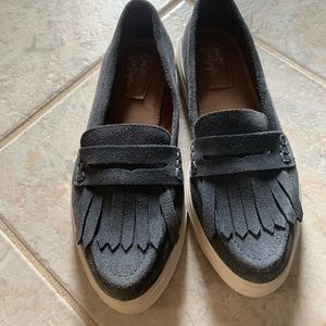 Crown Vintage Blue Fringe Loafers